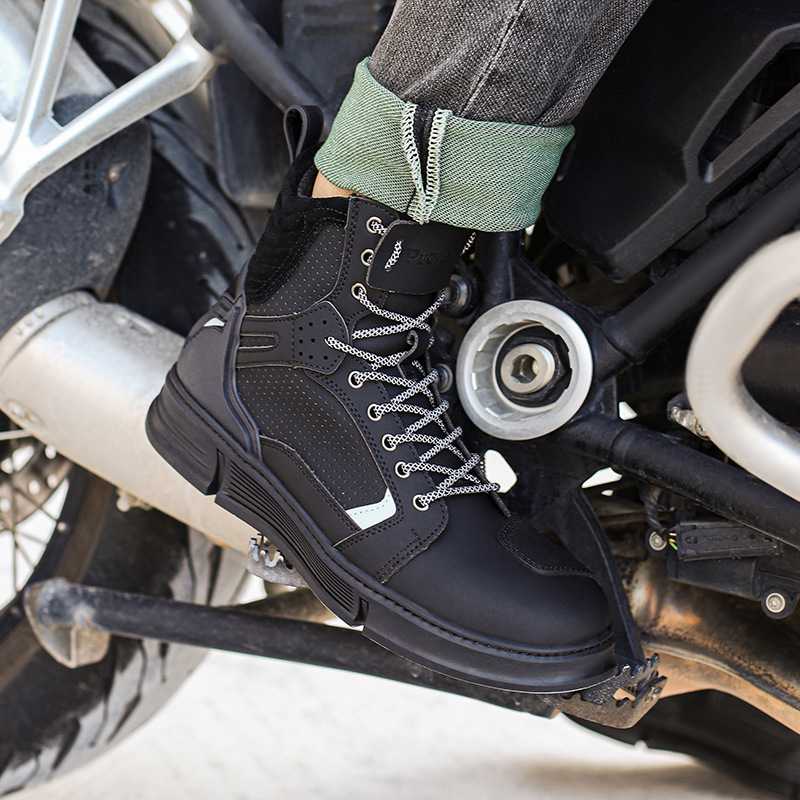 https://fulmo-img-server.com/bike-boots-mania/1756401482214_5gcfbwrf_isivefga.jpeg