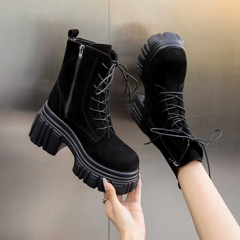 https://fulmo-img-server.com/bike-boots-mania/1756401516017_z0s772kq_htooqe4f.jpeg