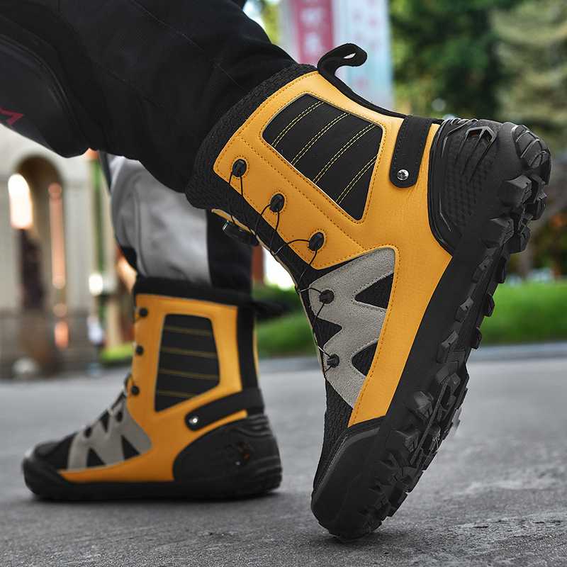 バイクブーツ ハイテク機能性ライダーブーツ