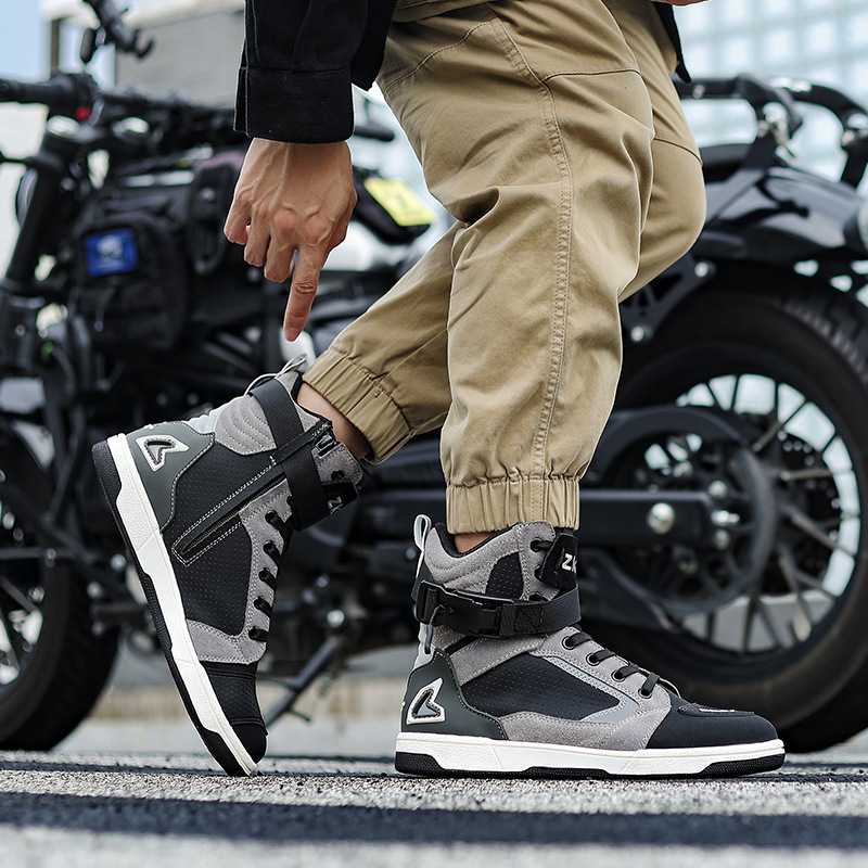 メンズライディングシューズで足元から自信が湧く！快適バイクライフを叶える5選