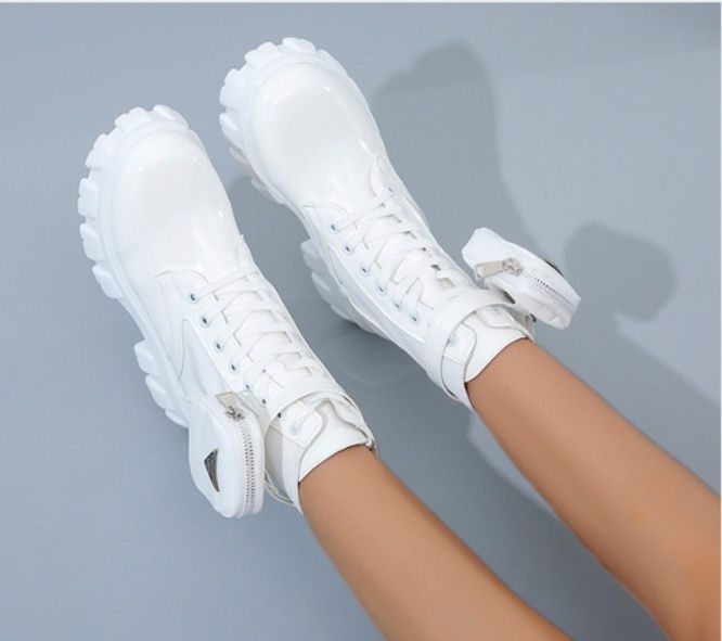 https://fulmo-img-server.com/bike-boots-mania/1779772251668_tv3lvnyb_z2ba7l6r.jpeg