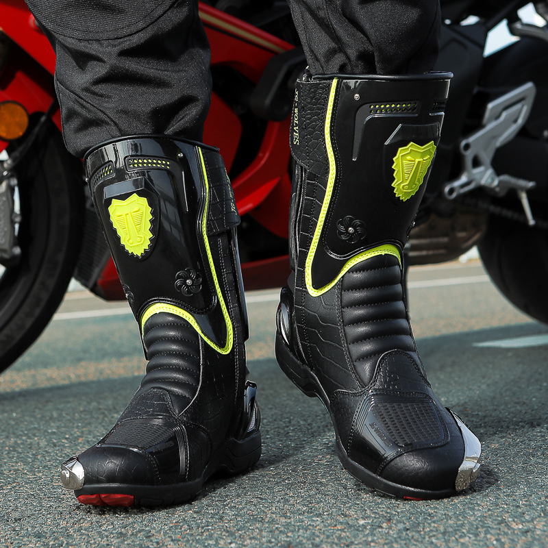 https://fulmo-img-server.com/bike-boots-mania/1780bcba-351d-4d23-940a-8ad483b78f10.jpg