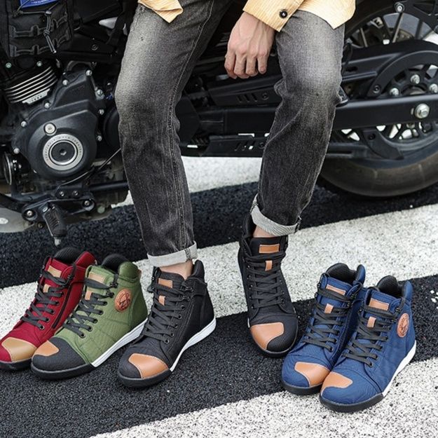 https://fulmo-img-server.com/bike-boots-mania/1782786064340_scm4gm2t_772bti8t.jpeg