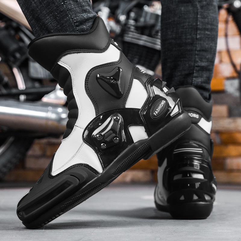 バイクブーツ プロテクト構造 レーシングブーツ