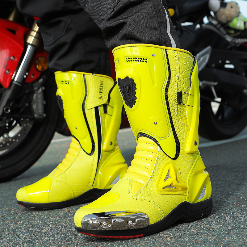 https://fulmo-img-server.com/bike-boots-mania/44264861-e018-4d35-a599-26476c2af0b2.jpg