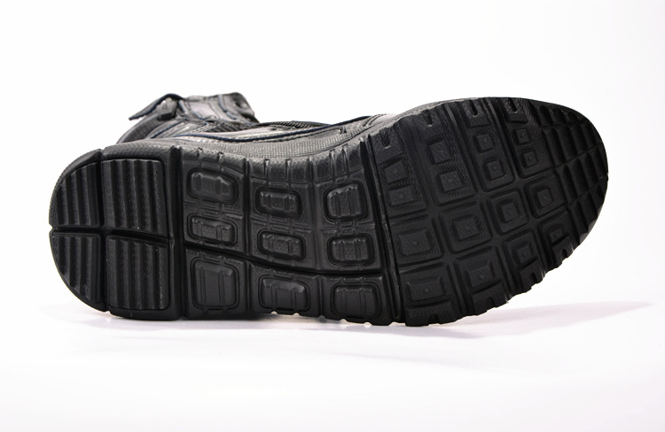 https://fulmo-img-server.com/bike-boots-mania/5ad95980-3a0a-4804-9e03-3f910a08f1c8.jpg
