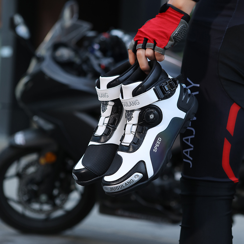 https://fulmo-img-server.com/bike-boots-mania/6d56f4f2-a4c7-4c3d-9532-8cdd5d5adb17.jpg