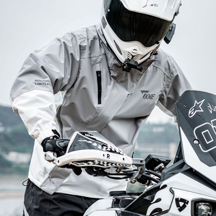 バイク ウェア オールシーズン防水ライダースーツ