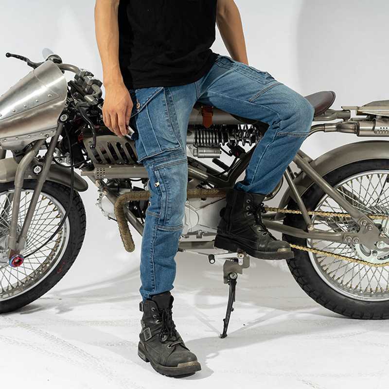 ズボンの裾が気にならない、おすすめバイクウェア5選