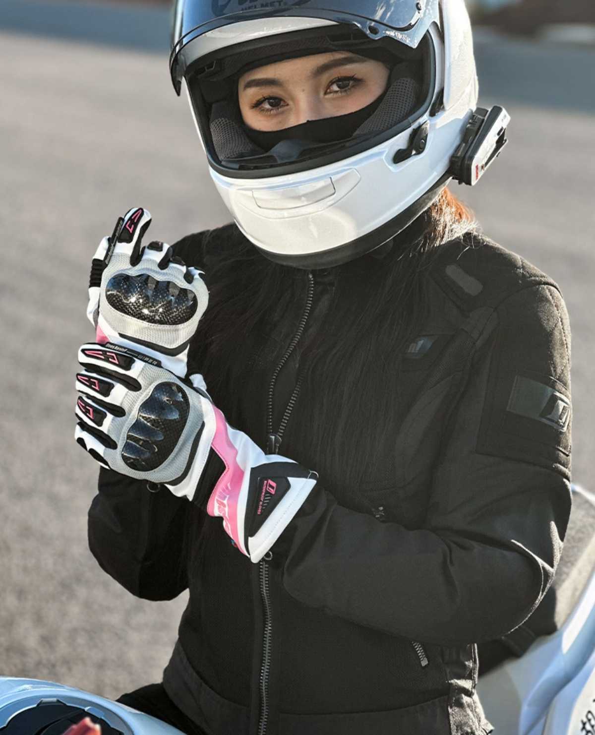 バイク ウェア プロテクト機能付き オールシーズングローブ