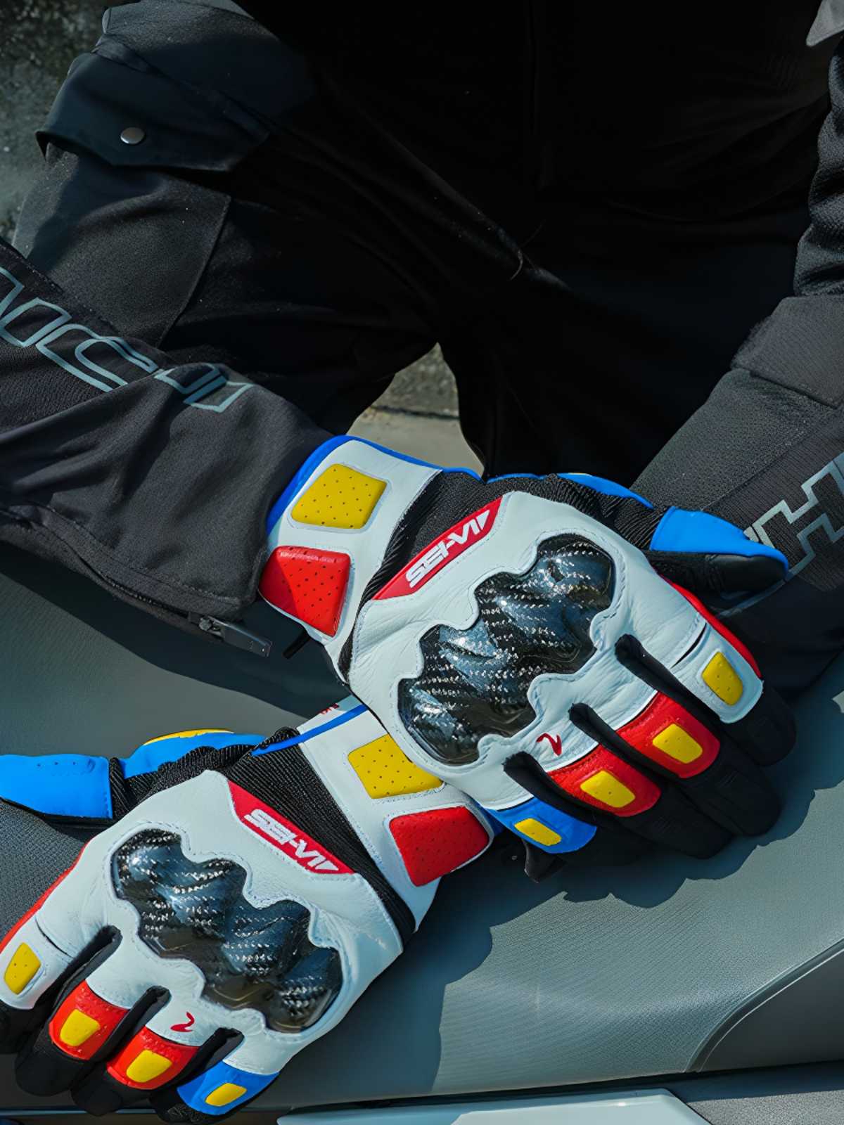 バイク ウェア プロテクト機能付きスポーツグローブ