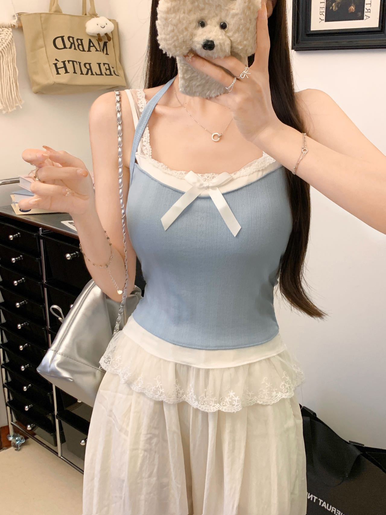 https://fulmo-img-server.com/bistina/007b88ea-bddd-4be8-96ca-617426cd5541.jpg