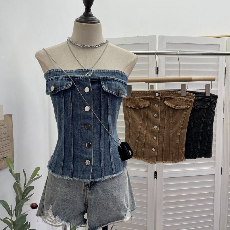 ビスチェ 前ボタンフラップポケット付きチューブトップ風　デニム