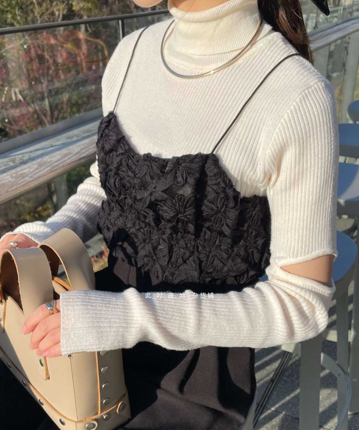ビスチェ　ふわふわ花模様チュールビスチェ風キャミソール