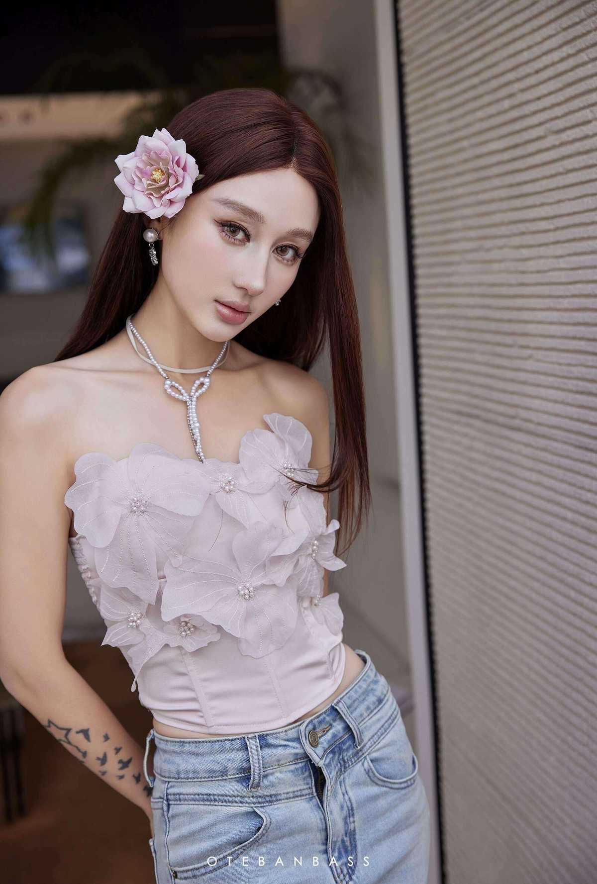 妖精の花びらビスチェ