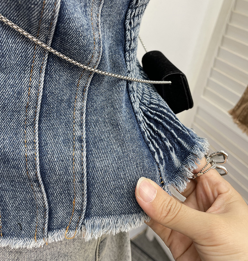 ビスチェ 前ボタンフラップポケット付きチューブトップ風　デニム