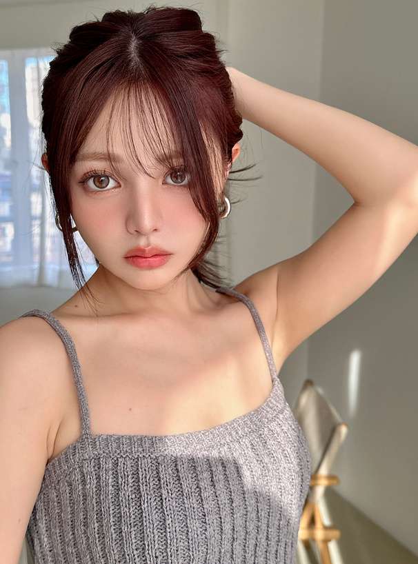 https://fulmo-img-server.com/bistina/5fbed5fe7a2c4345ab158ab851101685.jepg