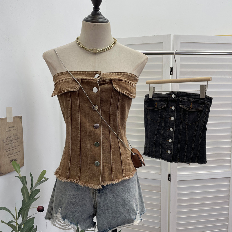 ビスチェ 前ボタンフラップポケット付きチューブトップ風　デニム