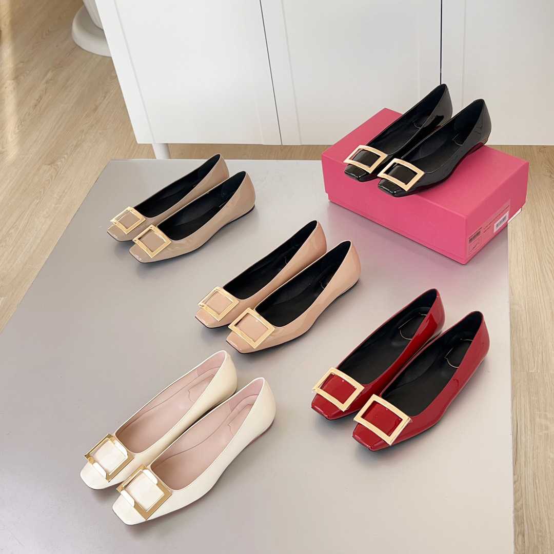 【上品】スクエアバックルフラットパンプス - 快適