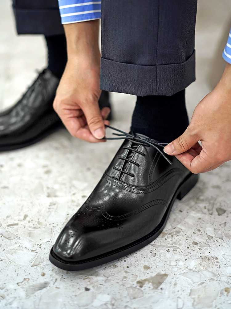 【高級本革】ウィングチップビジネスシューズ - 上質な一足