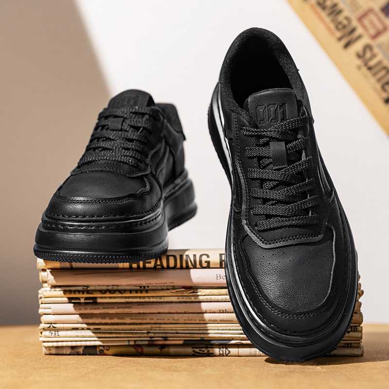 【雨でも安心】全天候型ビジネスシューズ - 突然の雨にも