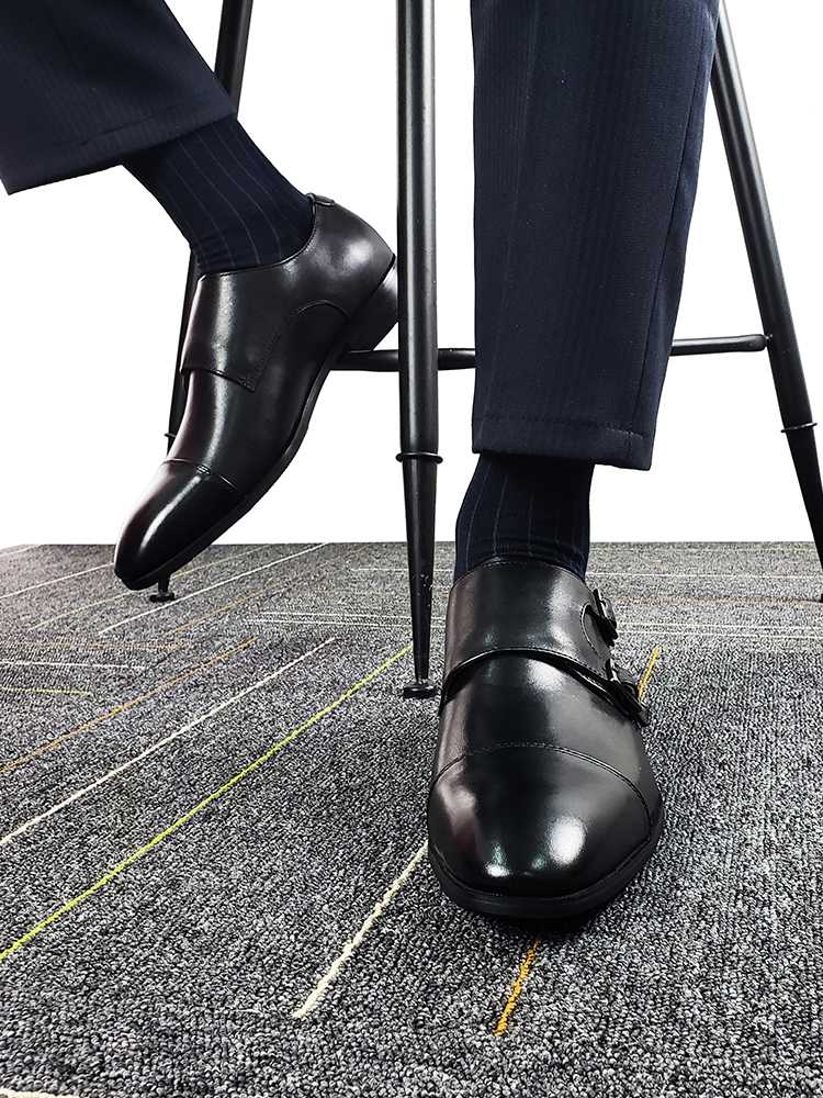 【職人技】ダブルモンクストラップ革靴 - ベルトがアクセント