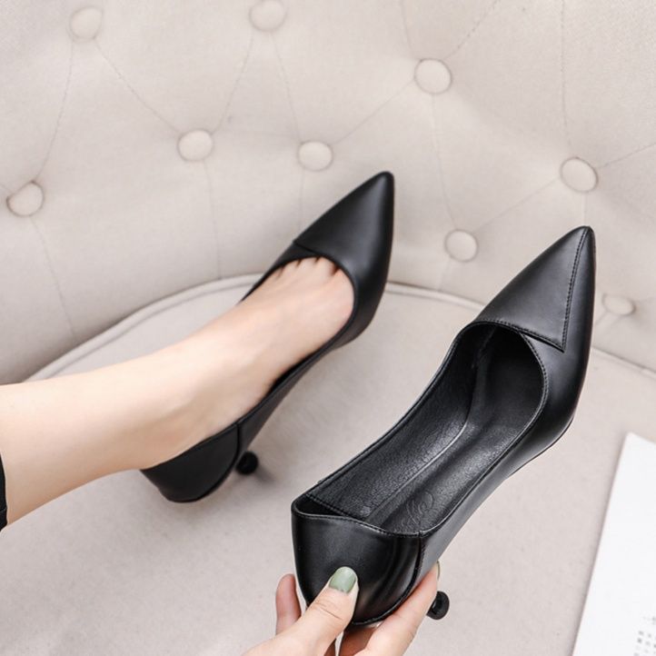 【美脚】ポインテッドトゥ ミドルヒール - パンプス 通勤 オフィス