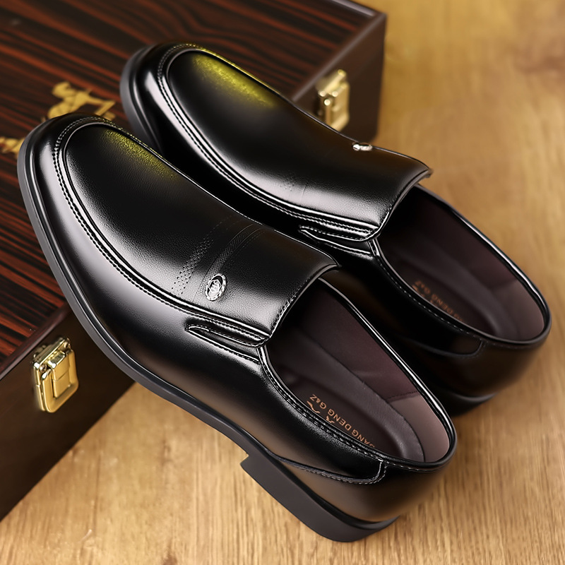 ビジネスシューズ 全天候対応防水加工紳士用スリッポン革靴
