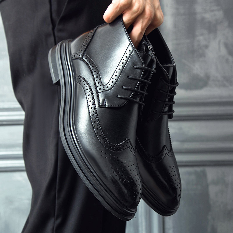 ビジネスシューズ 本革ウイングチップ厚底レースアップ紳士靴