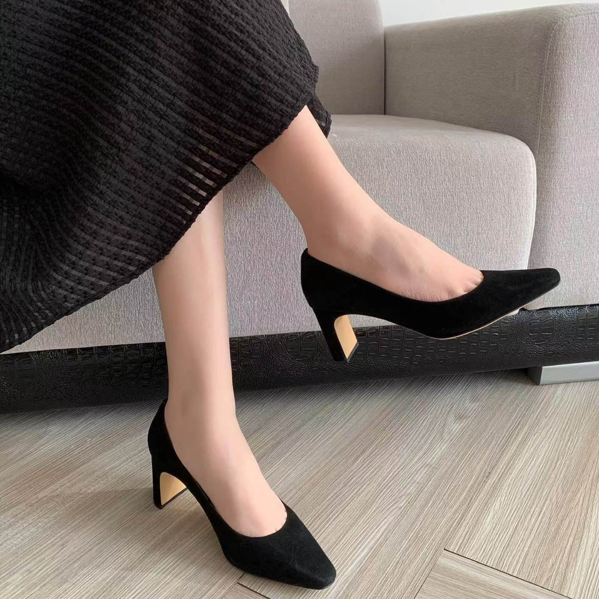 https://fulmo-img-server.com/bizishu/31d0333e-23bc-47dc-b747-1dd772fc1616.jpg