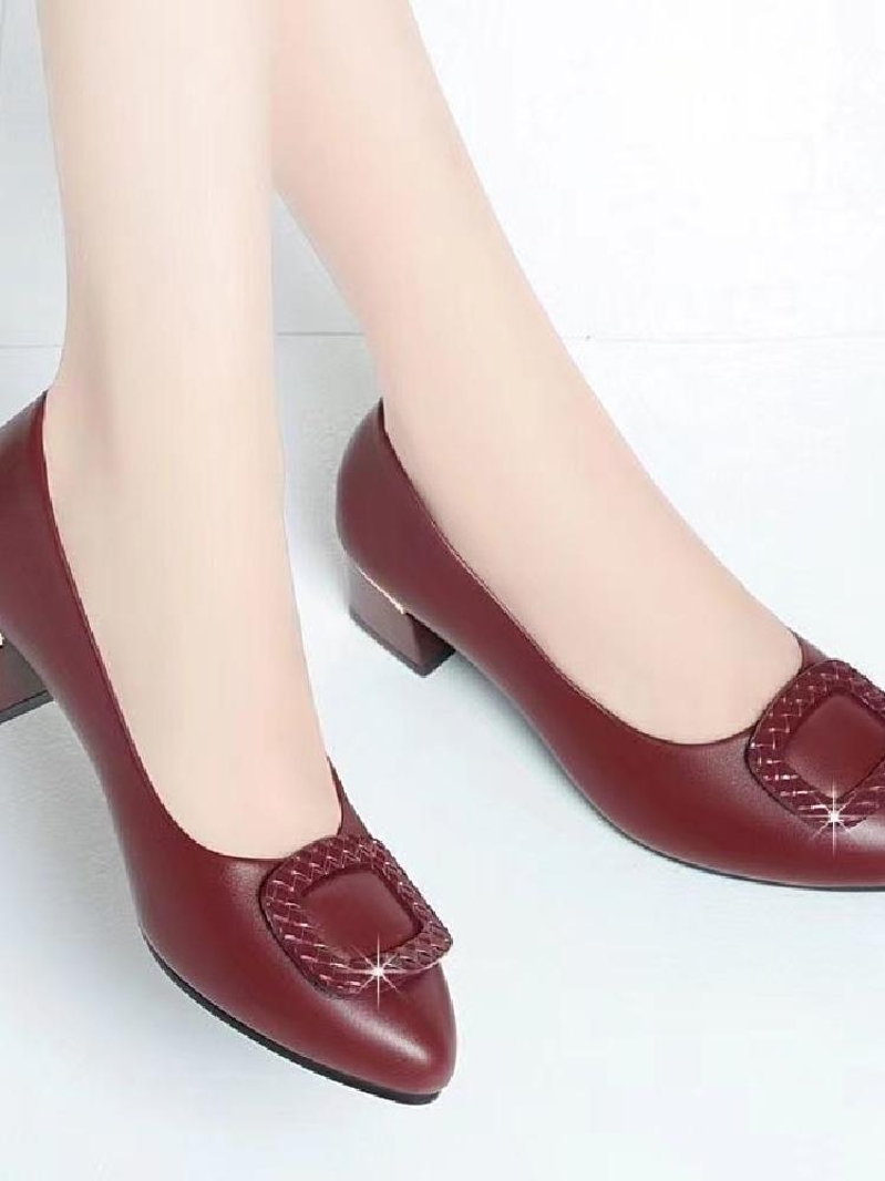 上品な装飾付き細ヒールパンプス