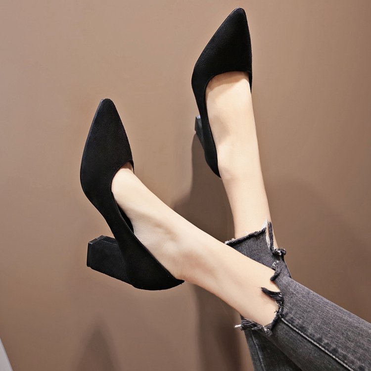 シンプル洗練パンプス
