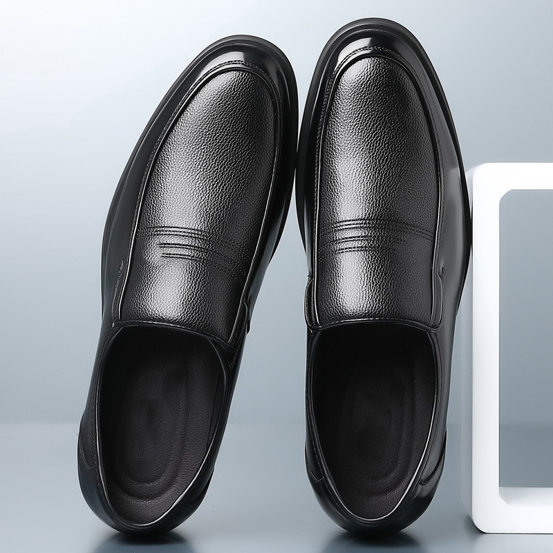 【手頃で高品質】本革シボ加工 スリッポン 紳士靴 - 傷が目立ちにくい 柔らかい