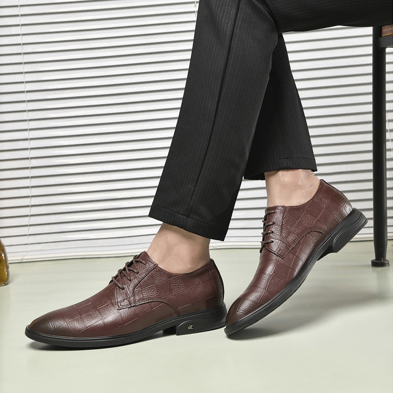 【品格漂う】型押しレザー 細靴 - スタイリッシュ 職人技 疲れにくい 40代