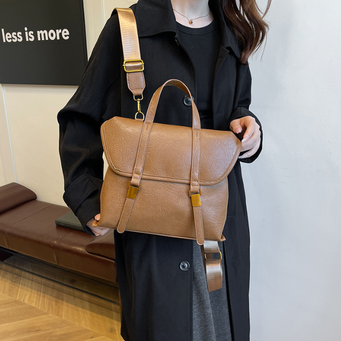 パソコンリュック レディース三通り多機能バッグ 大容量ショルダー