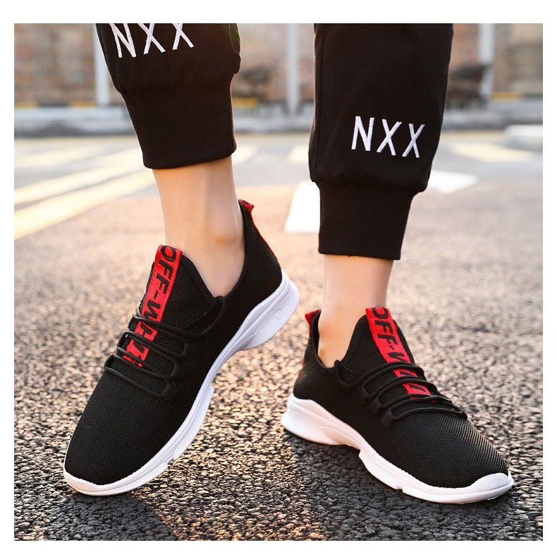 https://fulmo-img-server.com/black-shose/0ab527dc-806e-400d-a6db-d6bd0bccd2fa.jpg