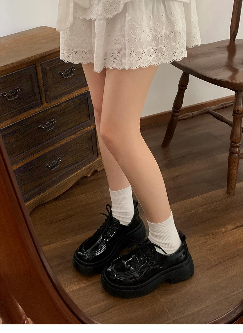 https://fulmo-img-server.com/black-shose/0f2af9f9-bb45-48bc-a99f-a0626f77ac2f.jpg
