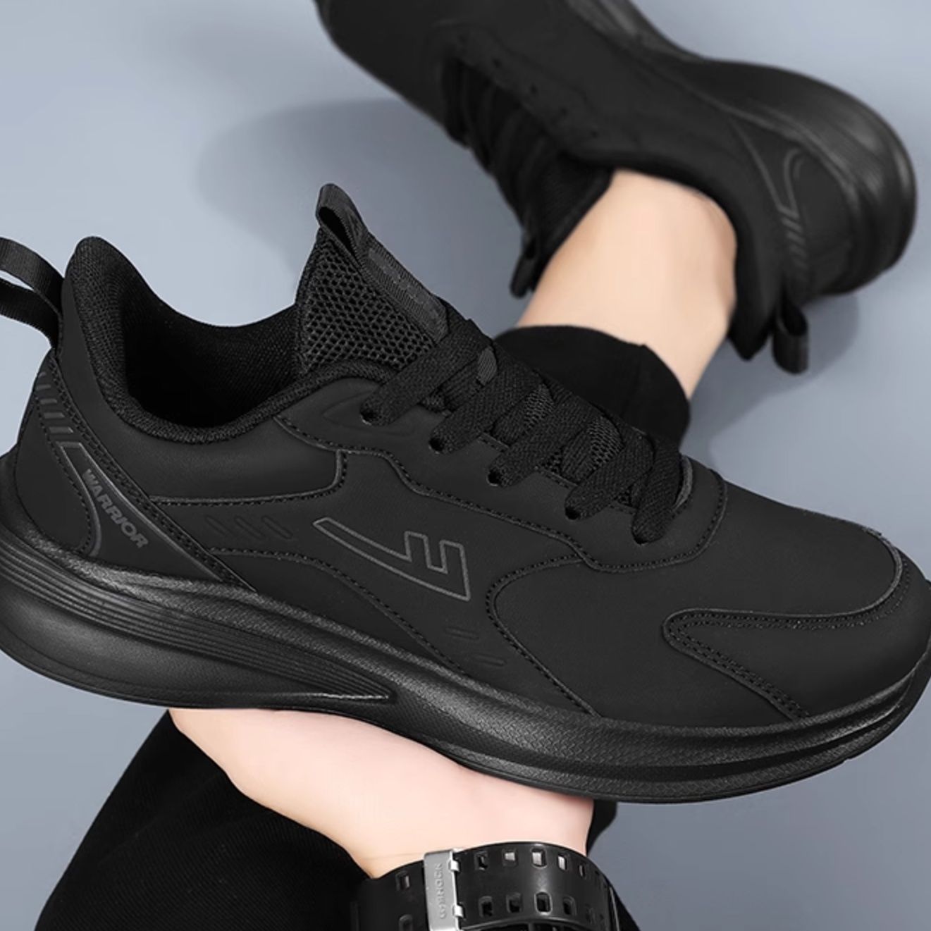 黒靴 黒靴 疾風ウェーブ 軽量ランニングシューズ