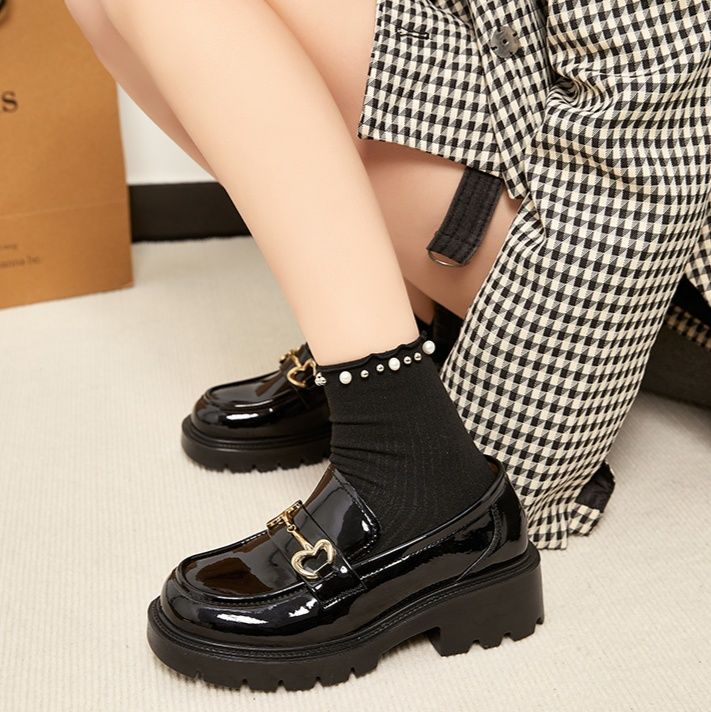 https://fulmo-img-server.com/black-shose/1751291723803_vn03vz6v_p9u1zt36.jpeg