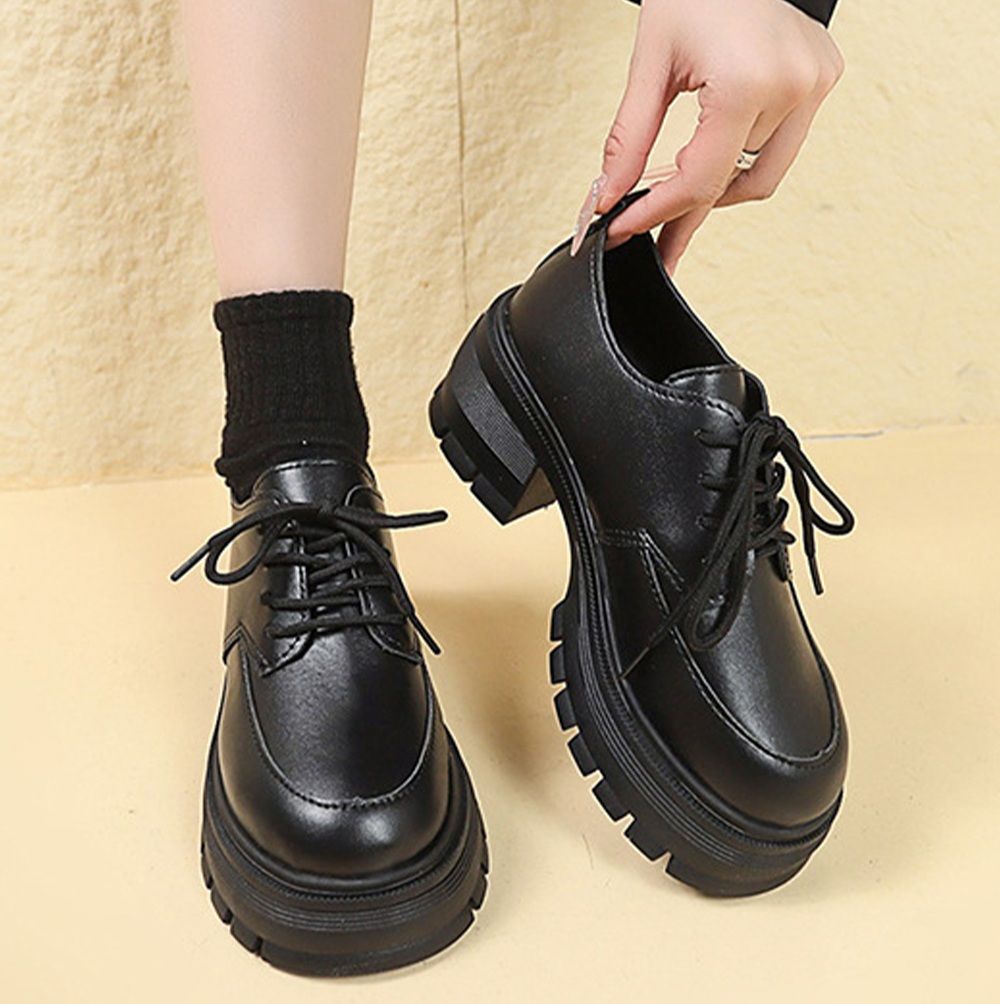 https://fulmo-img-server.com/black-shose/1754284681675_ody6tc9t_dfn3ibff.jpeg