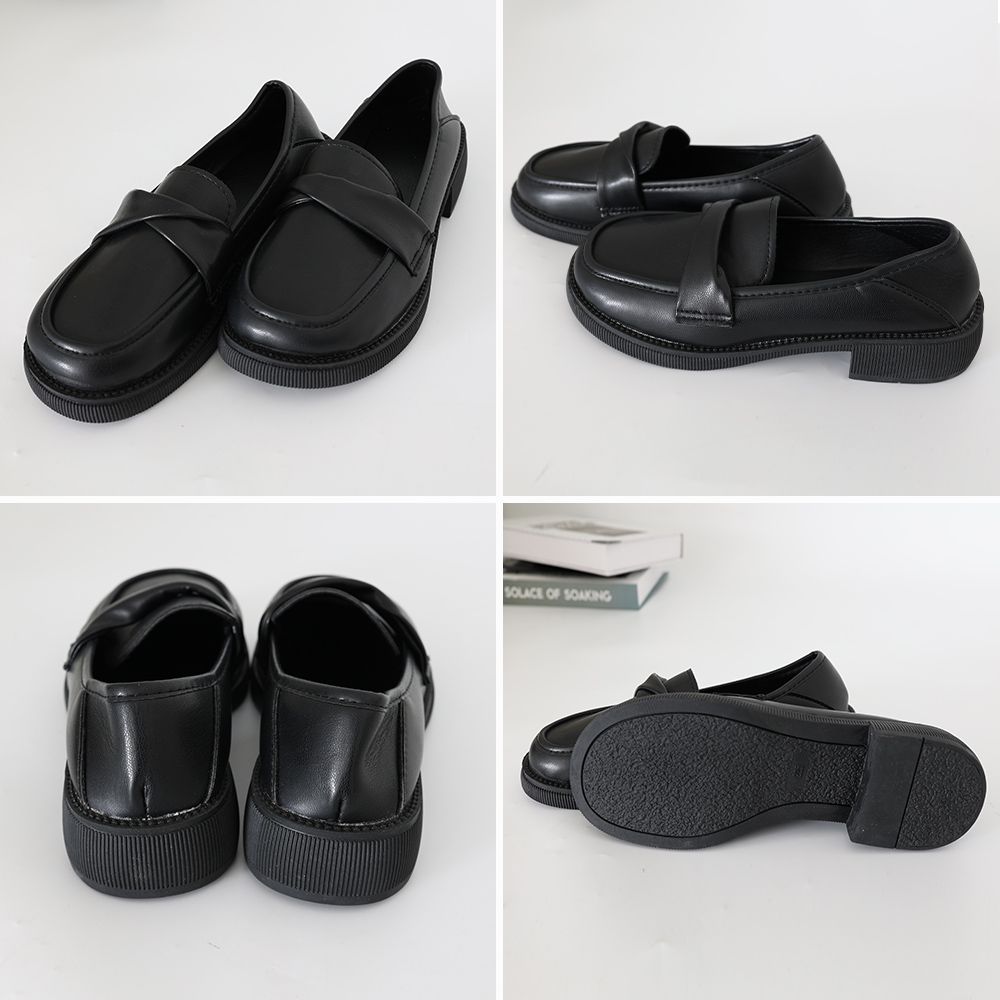 https://fulmo-img-server.com/black-shose/1754360330147_rjlykrc9_6mwr69lh.jpeg