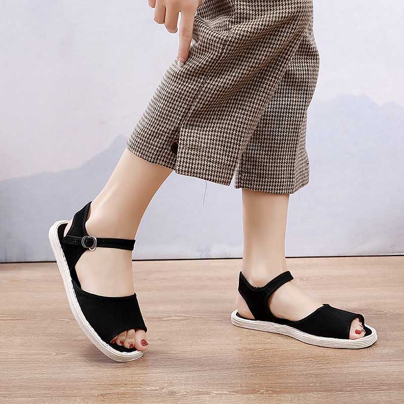 https://fulmo-img-server.com/black-shose/1756435186711_6azhewjd_u3geqyp6.jpeg