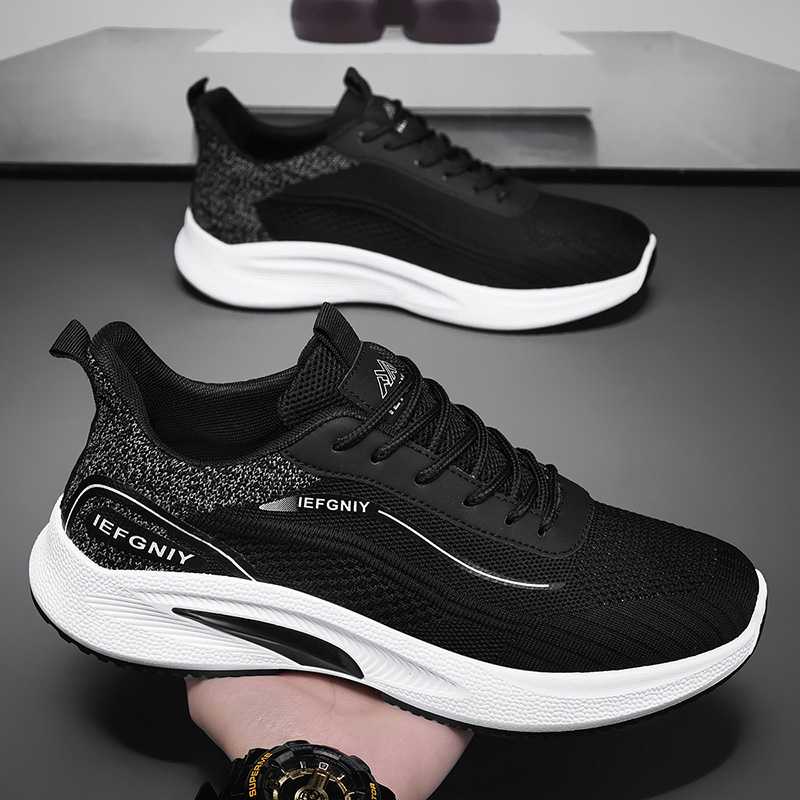 黒靴 軽量メッシュアスリートシューズ