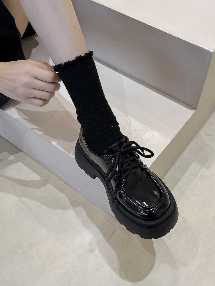 黒靴 厚底モカシンレースアップシューズ