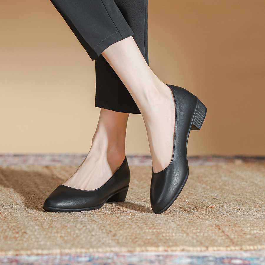 https://fulmo-img-server.com/black-shose/1756435298370_1o97foei_hh6edldz.jpeg