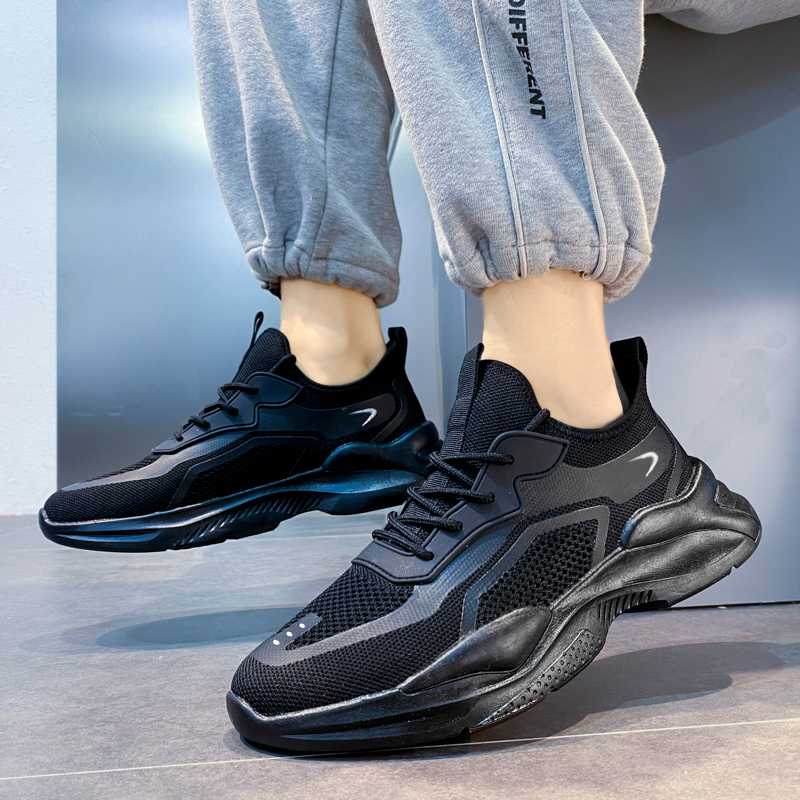 黒靴 エアフローメッシュ スポーツラン