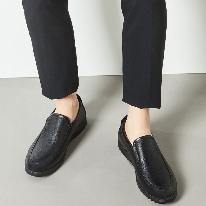 https://fulmo-img-server.com/black-shose/1756962696099_m815em19_c0zf607u.jpeg
