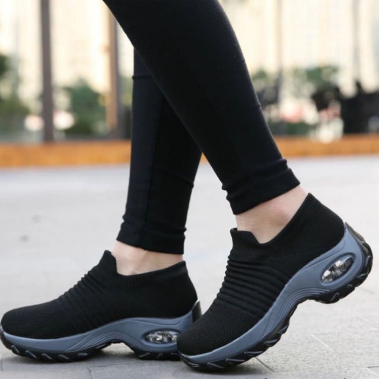 https://fulmo-img-server.com/black-shose/1757385287404_w01v78cb_s8lvyshb.jpeg