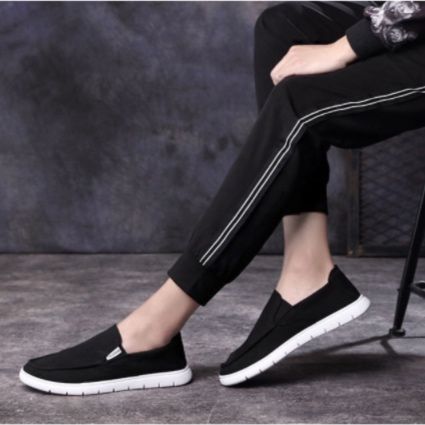 https://fulmo-img-server.com/black-shose/1757390176230_km4vixqr_4p6cmjab.jpeg
