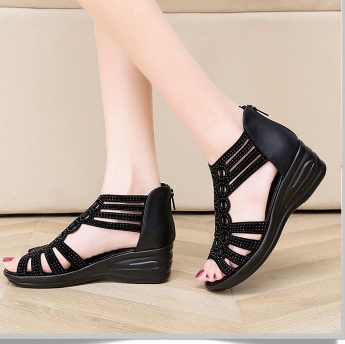 https://fulmo-img-server.com/black-shose/1759199052140_t7vrj5eb_tu0skb6x.jpeg
